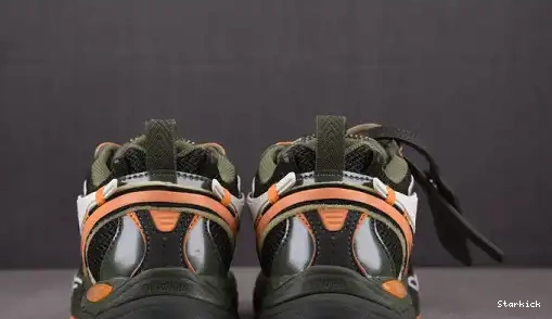 Be OFF-WHITE Right Back 0701
